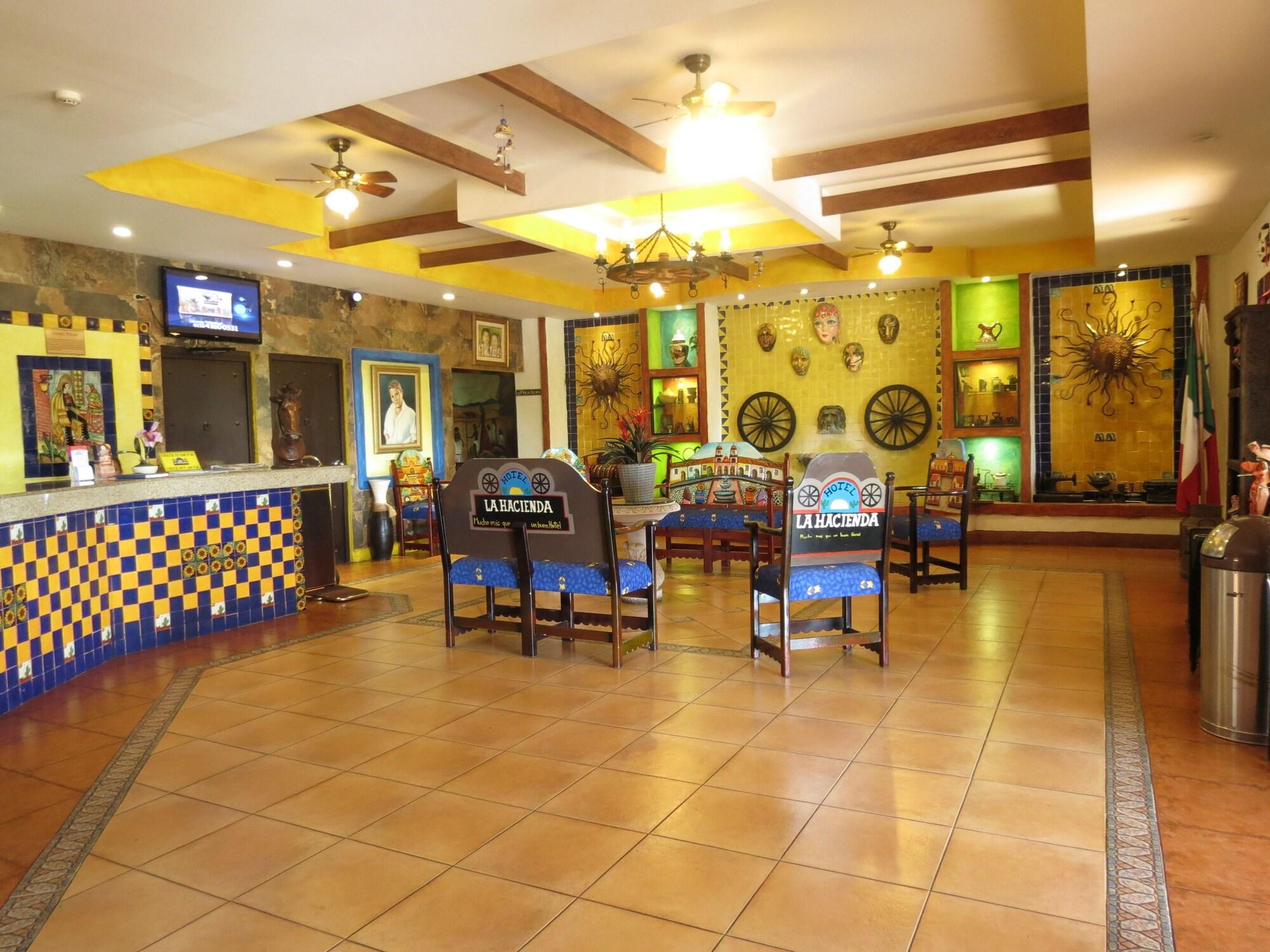 Vista Lobby Hotel La Hacienda