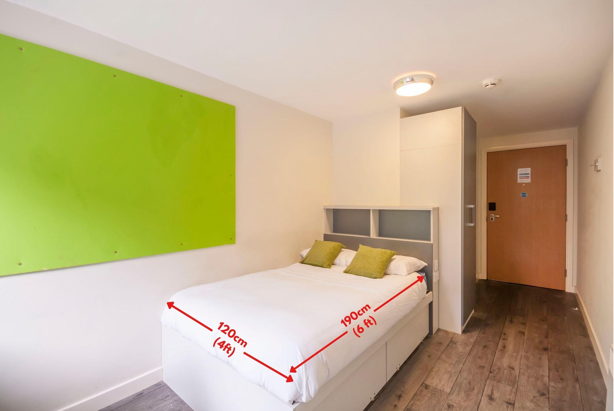 Varios Beaverbank Place - Campus Accommodation