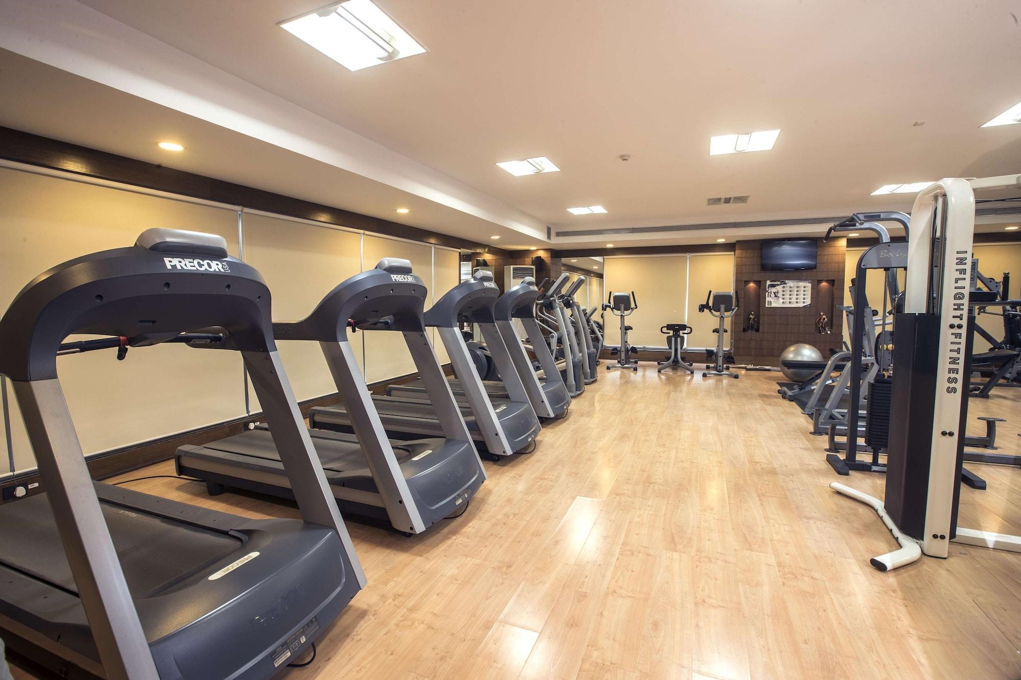 Gimnasio Aldovia Resort & Convention