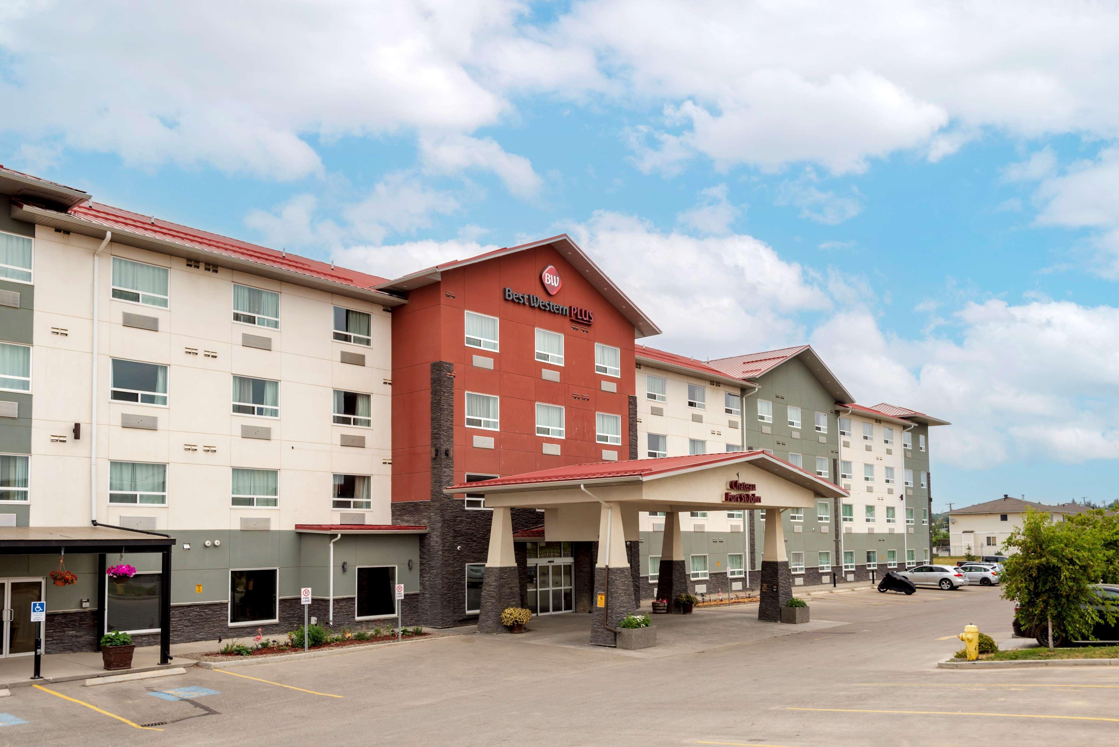 Vista Exterior Best Western Plus Chateau Fort St. John