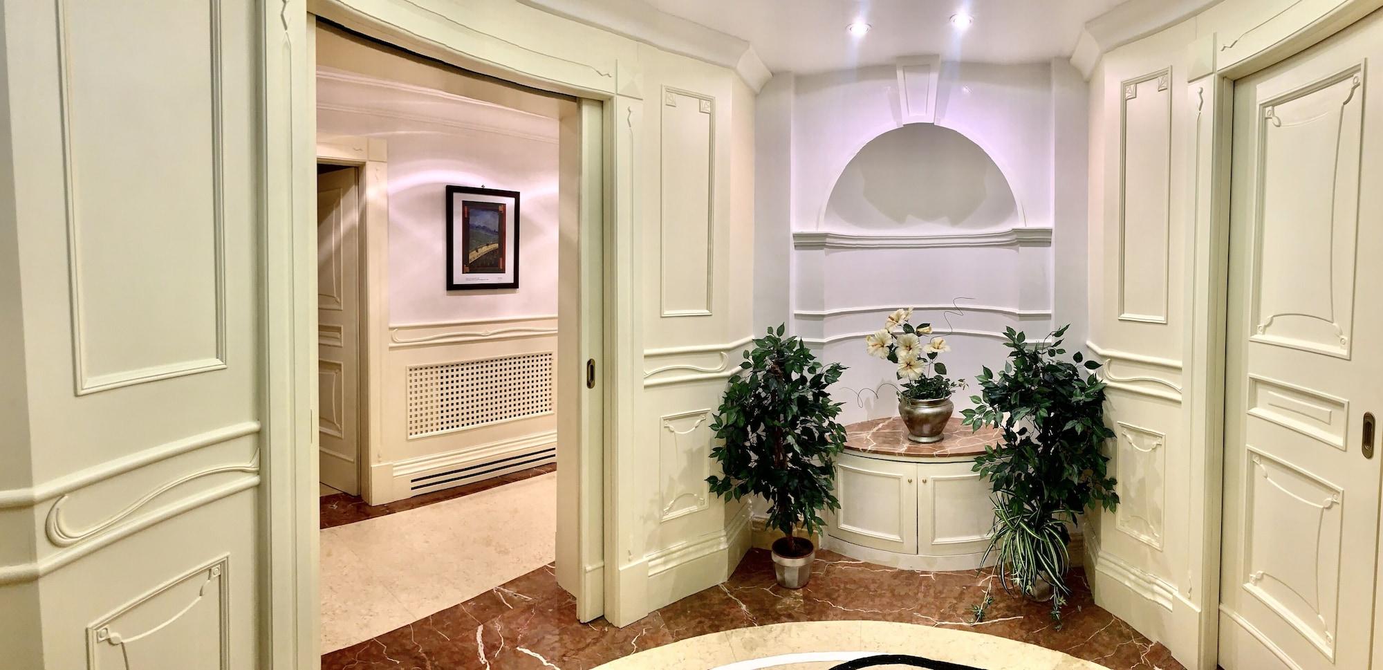 Vista Exterior Simon's Guest House Rome