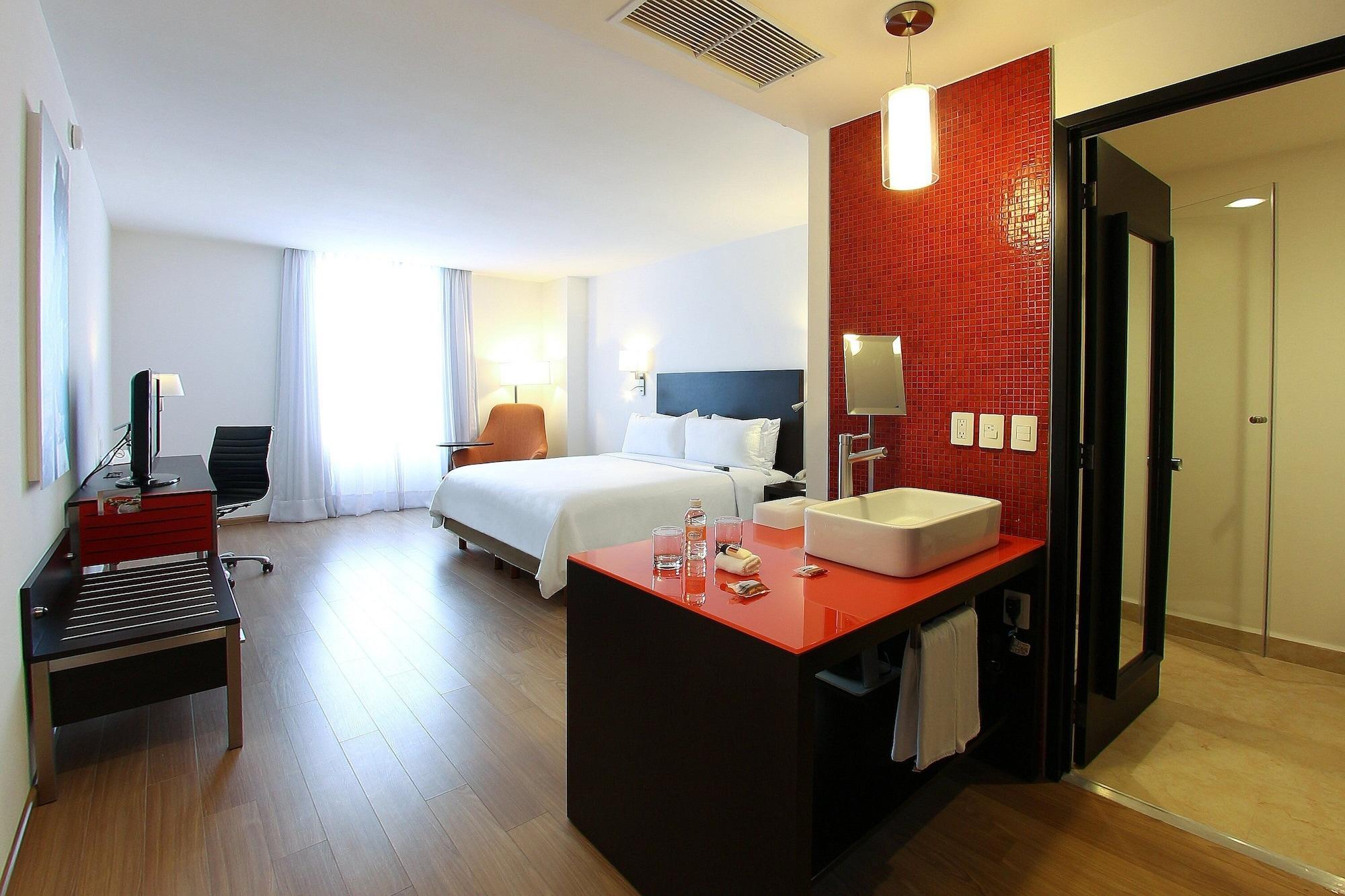 Habitación Fiesta Inn Express Naucalpan