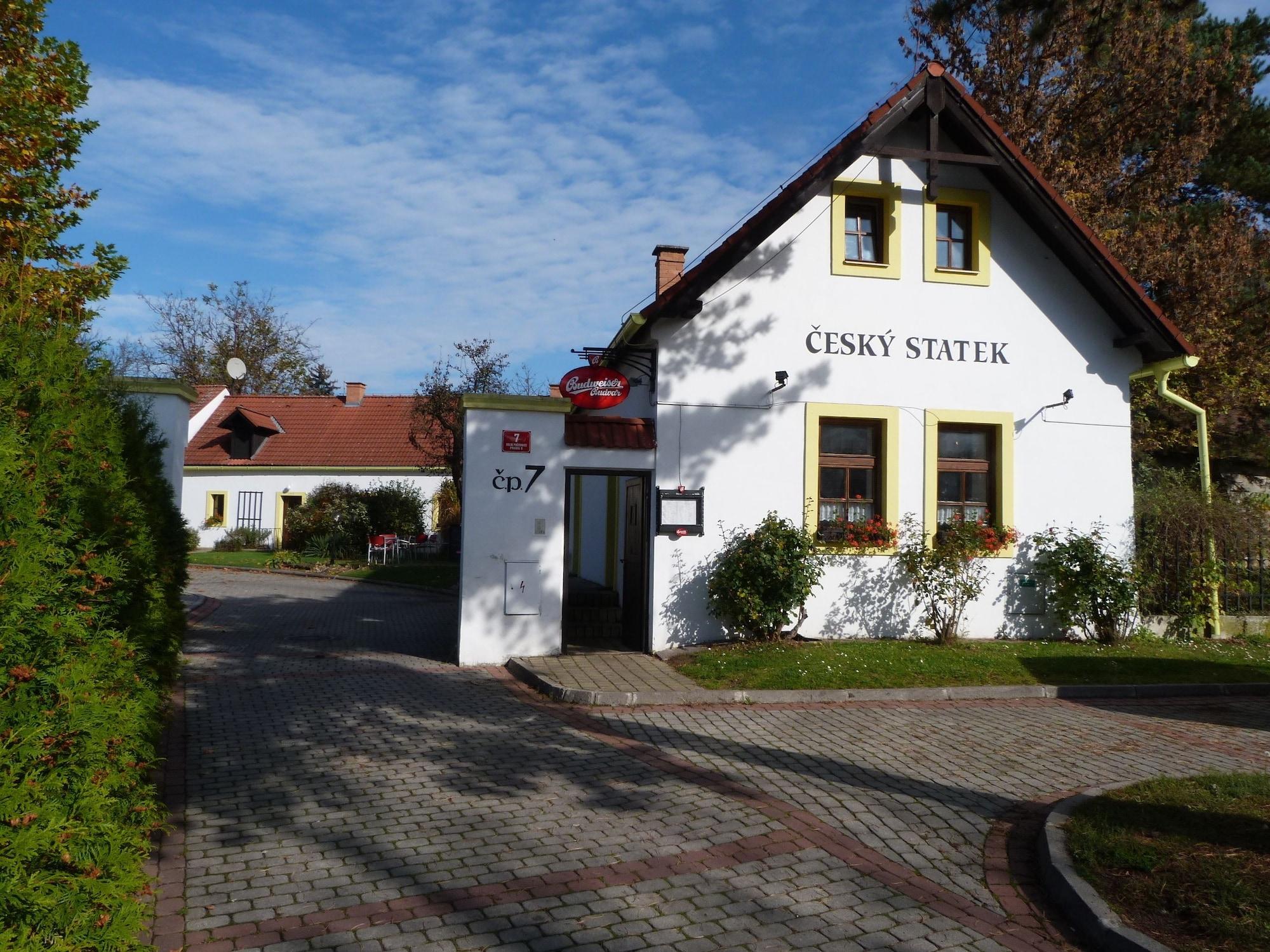 Varios Cesky Statek