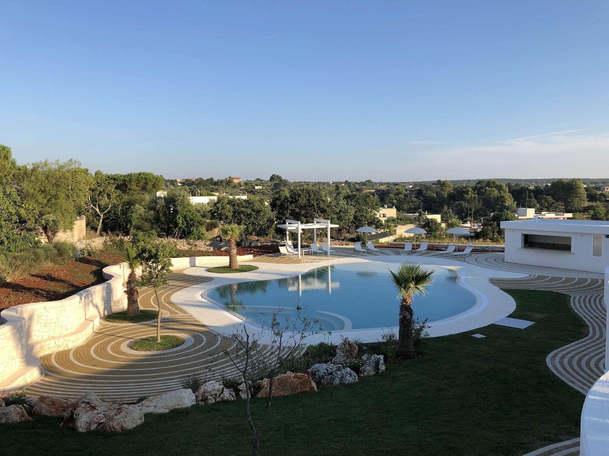 Vista Piscina Grotta Cilicia B&B