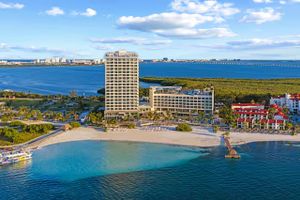 Alojamiento - Amare Cancun Adults Only All-Inclusive Resort, Curio by Hilton