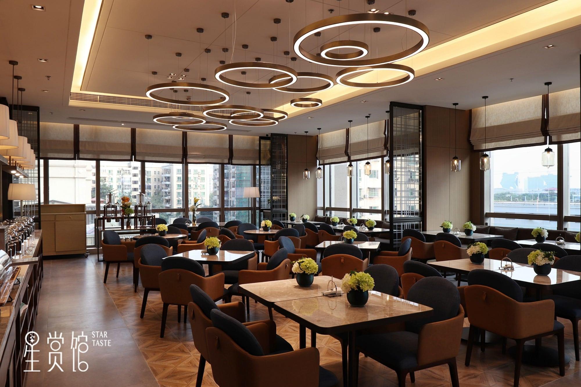 Restaurant Royal Star Apartment Central City Branch