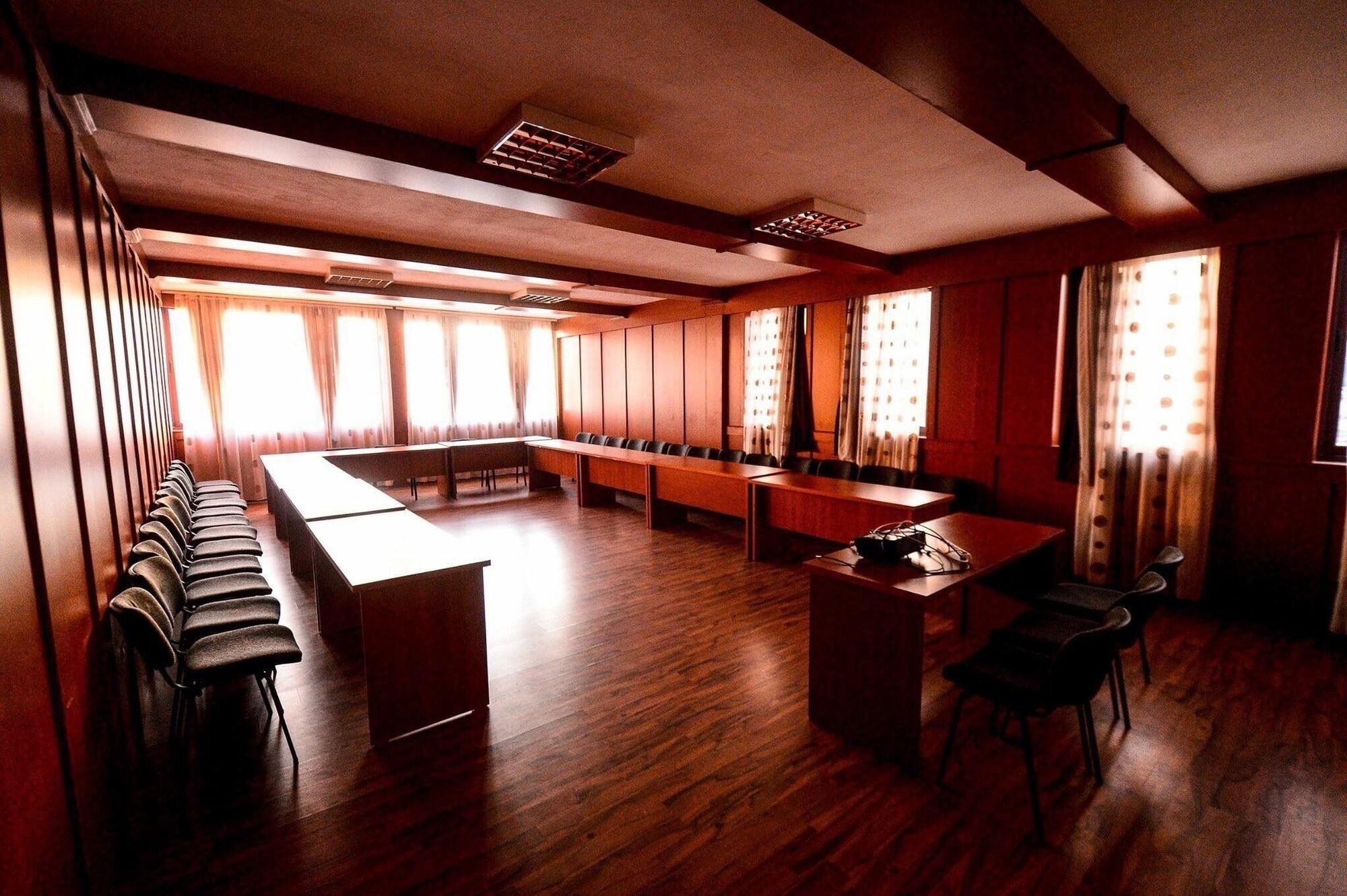 Sala de Reuniones Hotel Argenti