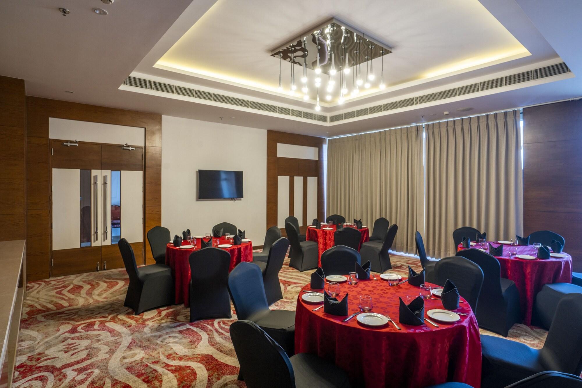 Sala de Reuniones Best Western Plus Chandigarh Mohali.