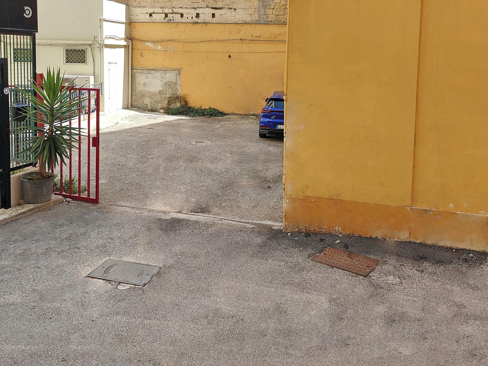 Vista Exterior L'Ospite - Lifestyle Residence, Design Rooms