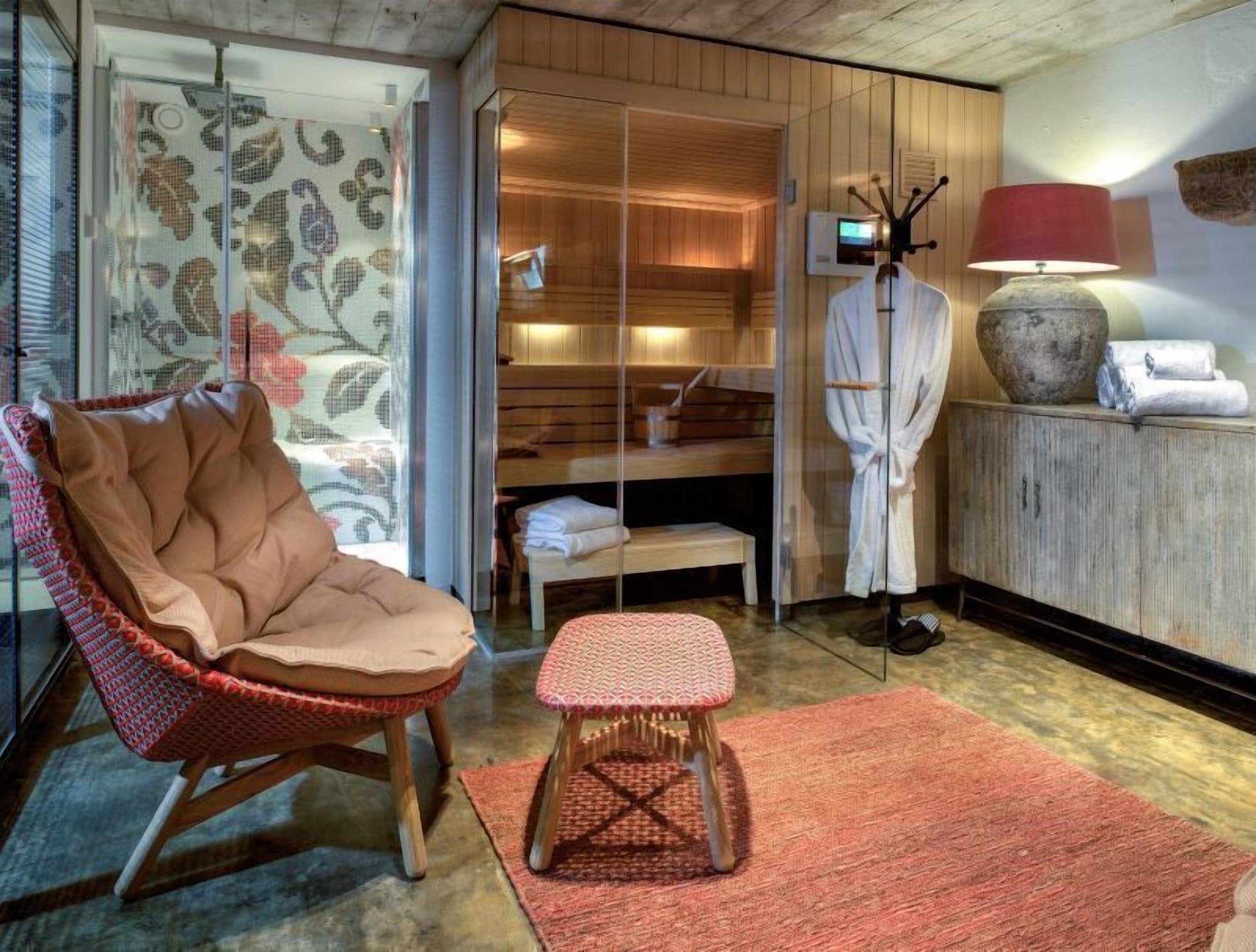 Spa Little Grand