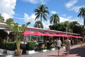 Alquiler Vacacional - NEW 3 BR on Beach SoBeSuites by AmericanVacationLiving