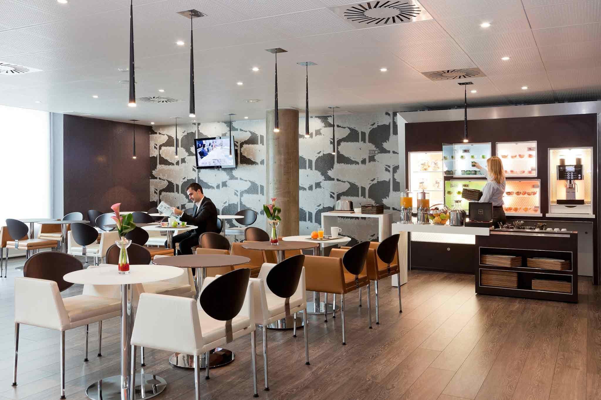 Restaurant Novotel Suites Malaga Centro