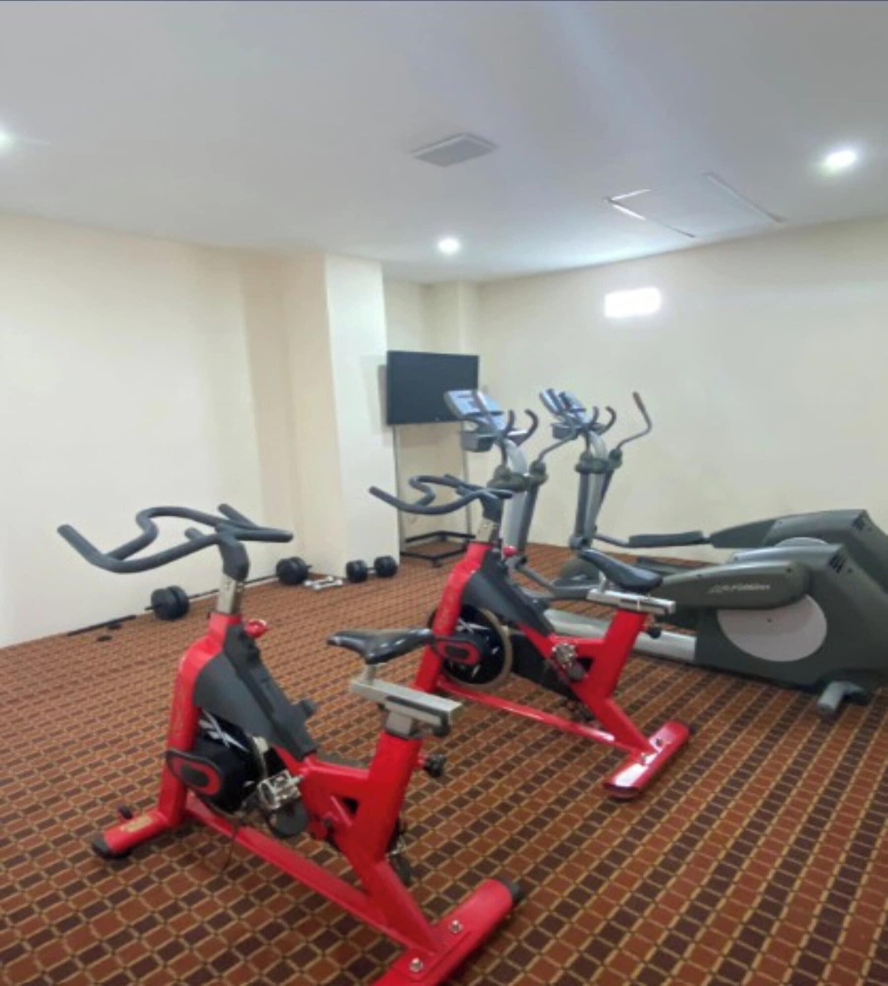 Gimnasio Collection O Paris FC Express, Poza Rica de Hidalgo