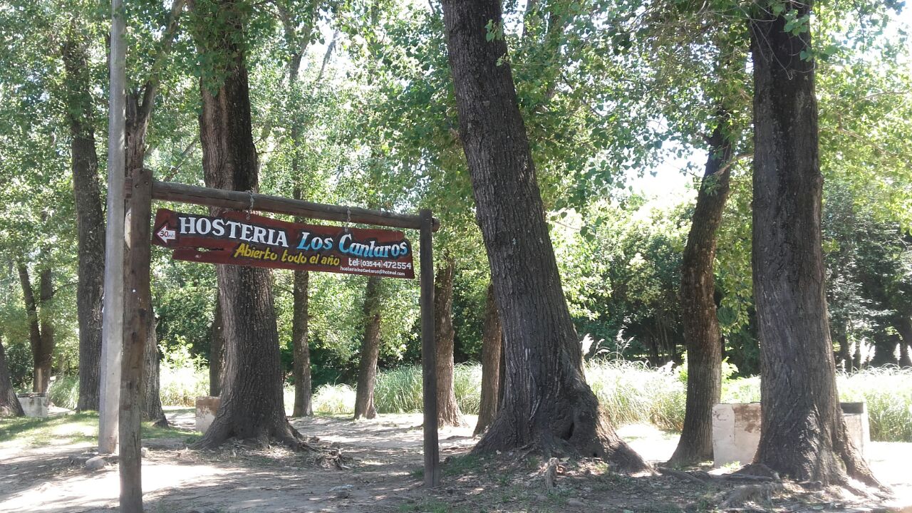 Vista Exterior Los Cantaros