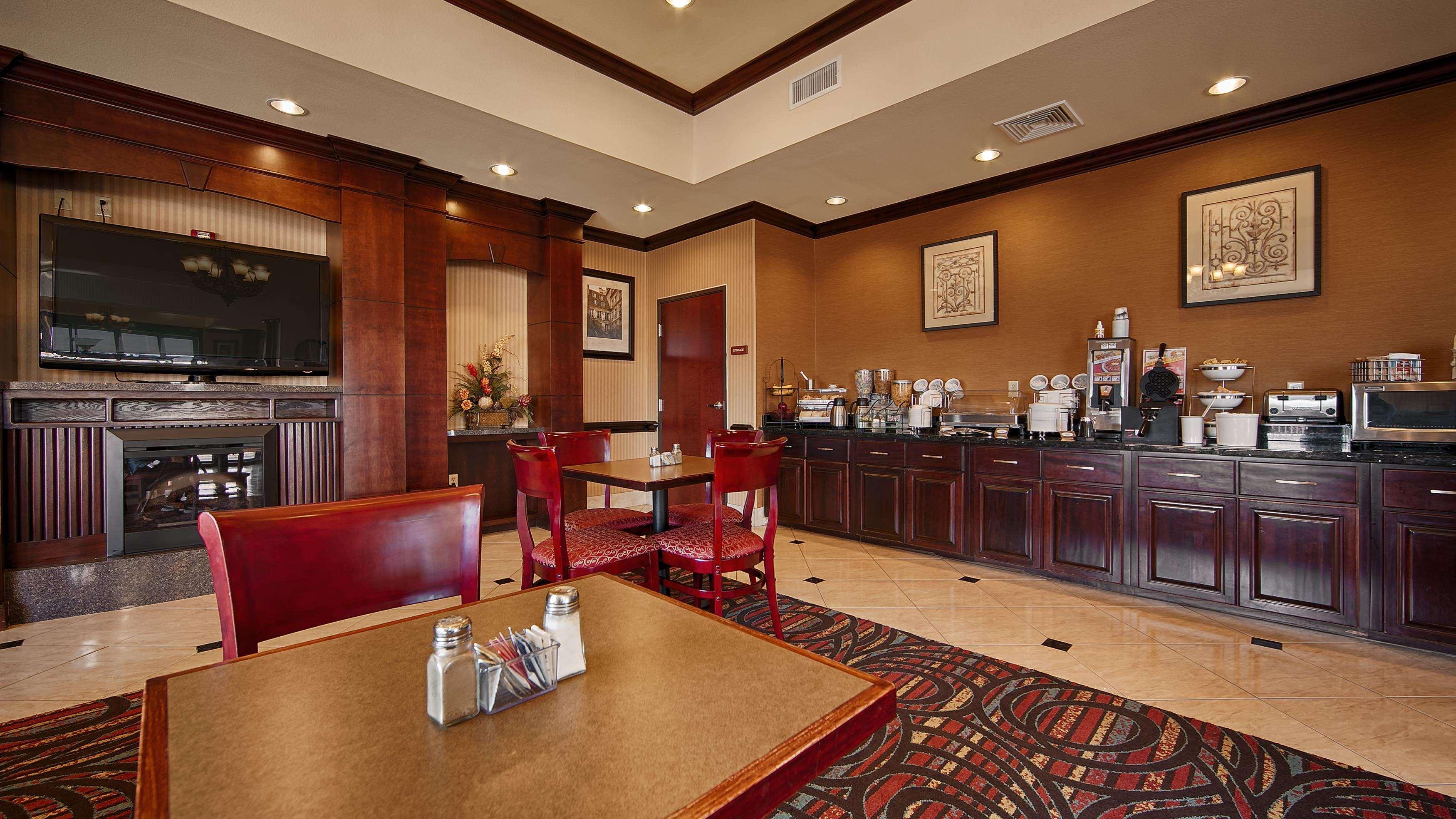 Restaurant Best Western Orange Inn & Suites