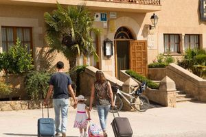 Alojamiento - Hotel Miralles