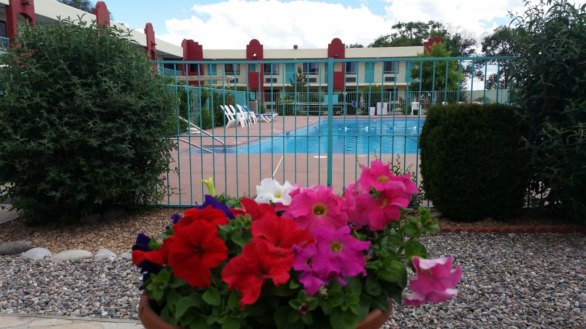Instalaciones Recreativas Days Inn by Wyndham Santa Fe New Mexico