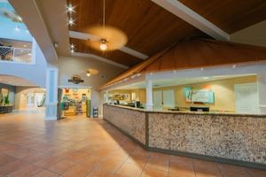 Alquiler Vacacional - Cape Canaveral Beach Resort 2 bedroom, 2 bath with pools, waterslides and beach!