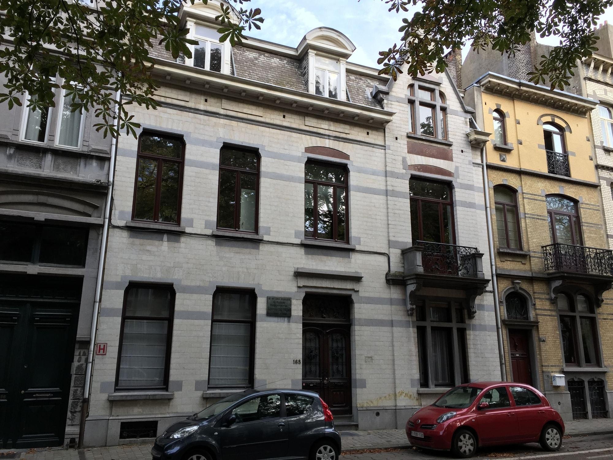 Vista Exterior Albert Molière