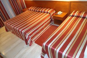 Alojamiento - Hotel Select