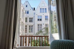 Renta Vacacional - Beautiful UNESCO Canal District Apartment