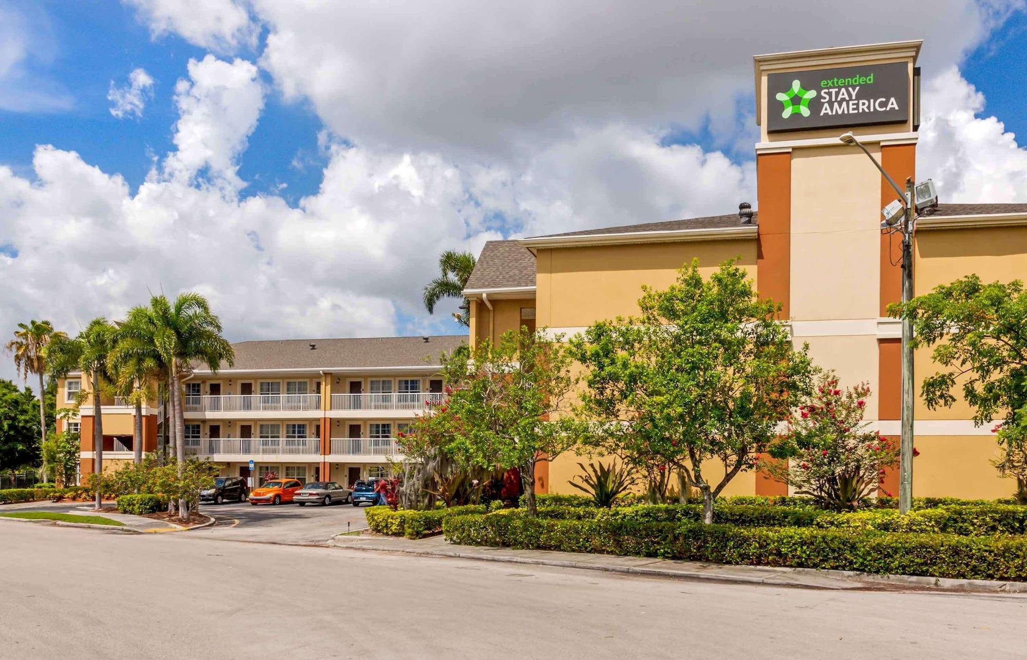 Varios Extended Stay America Suites Ft Lauderdale Cyp Crk Andrews A