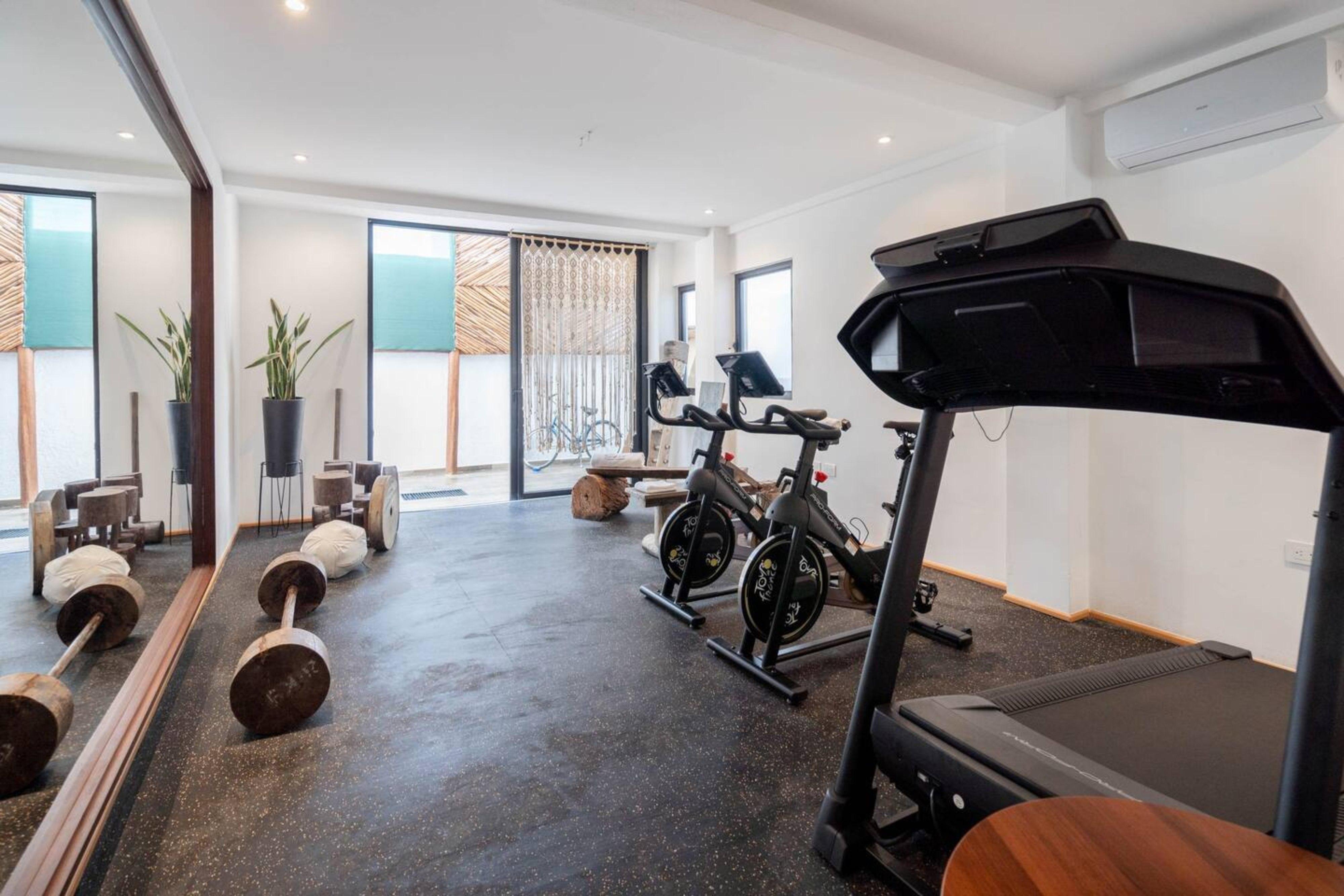 Instalaciones Recreativas Emiliano 42 Condos Boutique