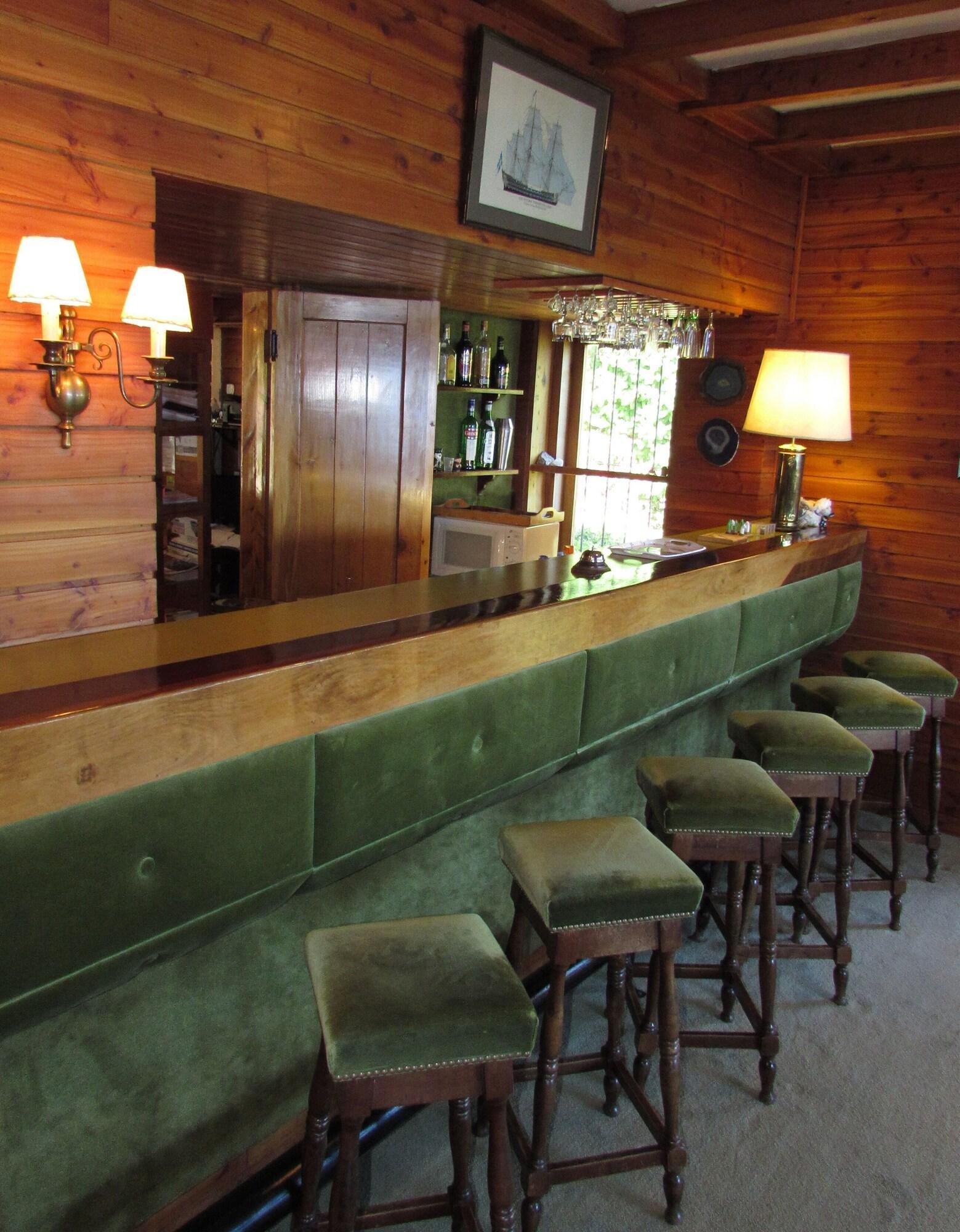 Bar/Salón Hostería Santa Rita