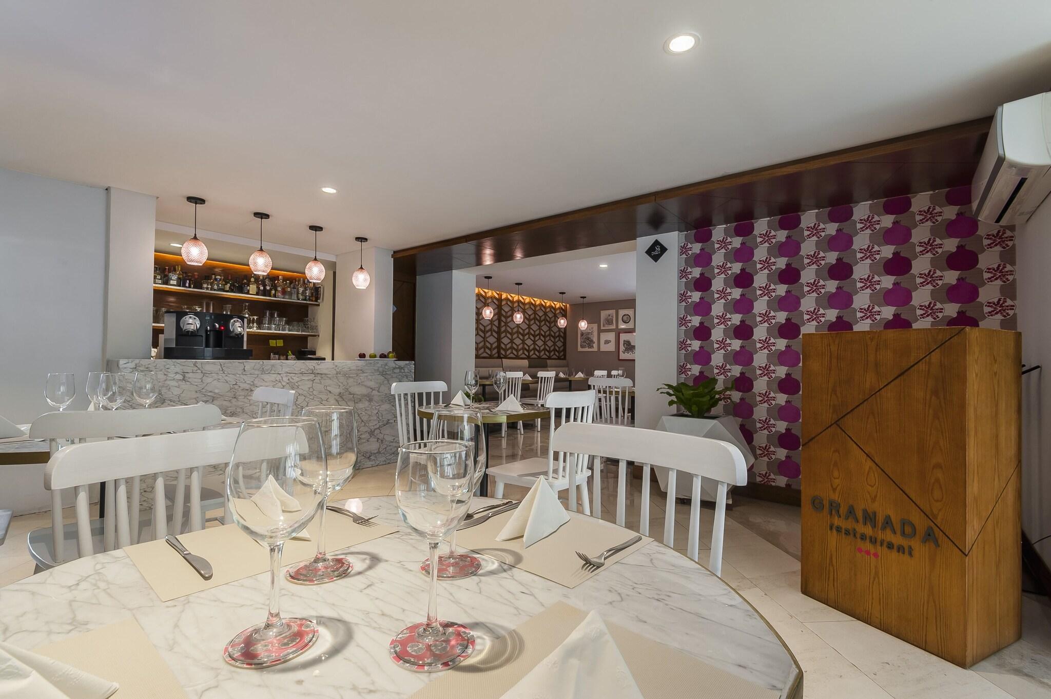 Restaurant FCH Hotel Providencia - Adults Only