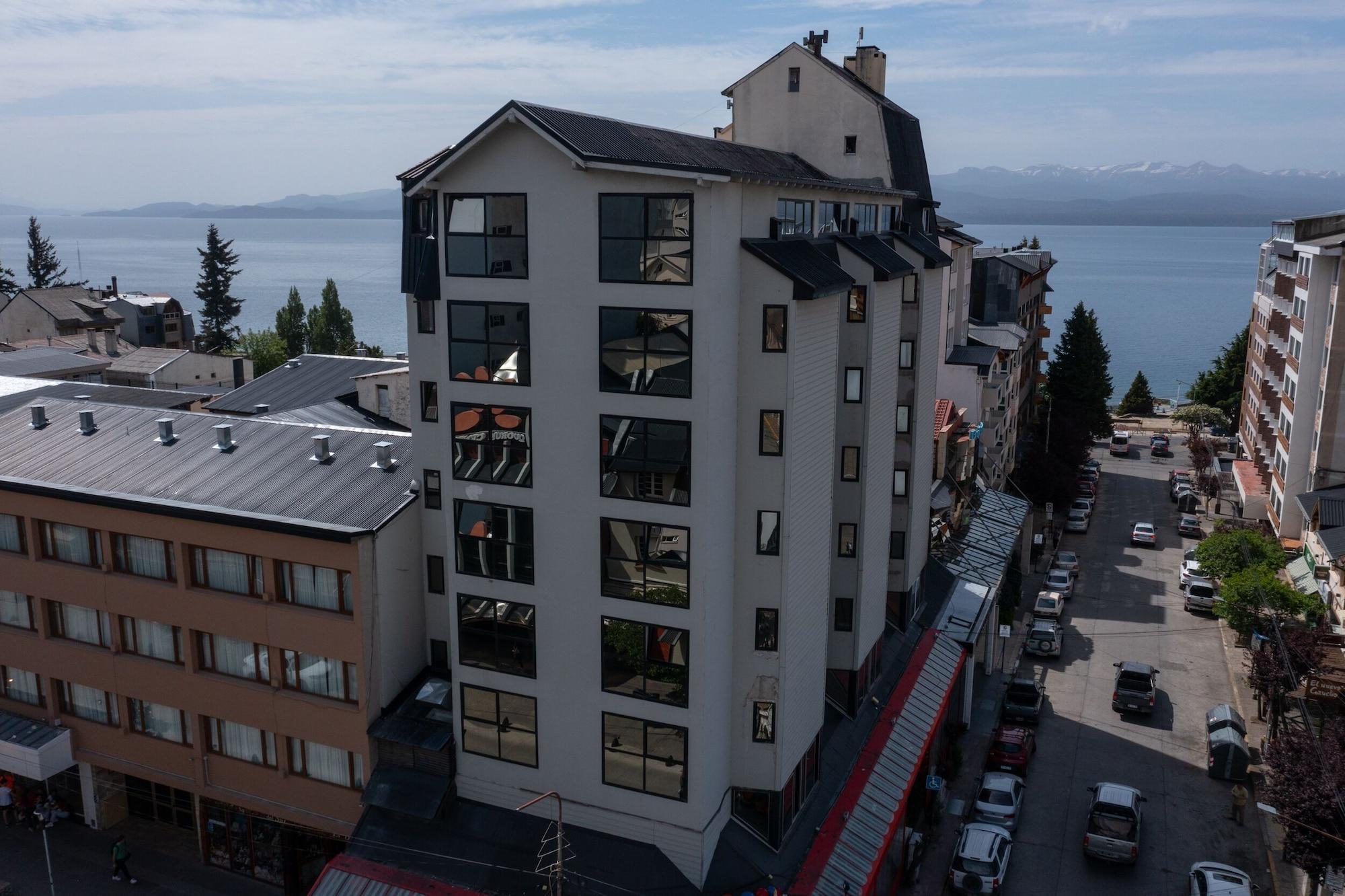 Varios American Suites