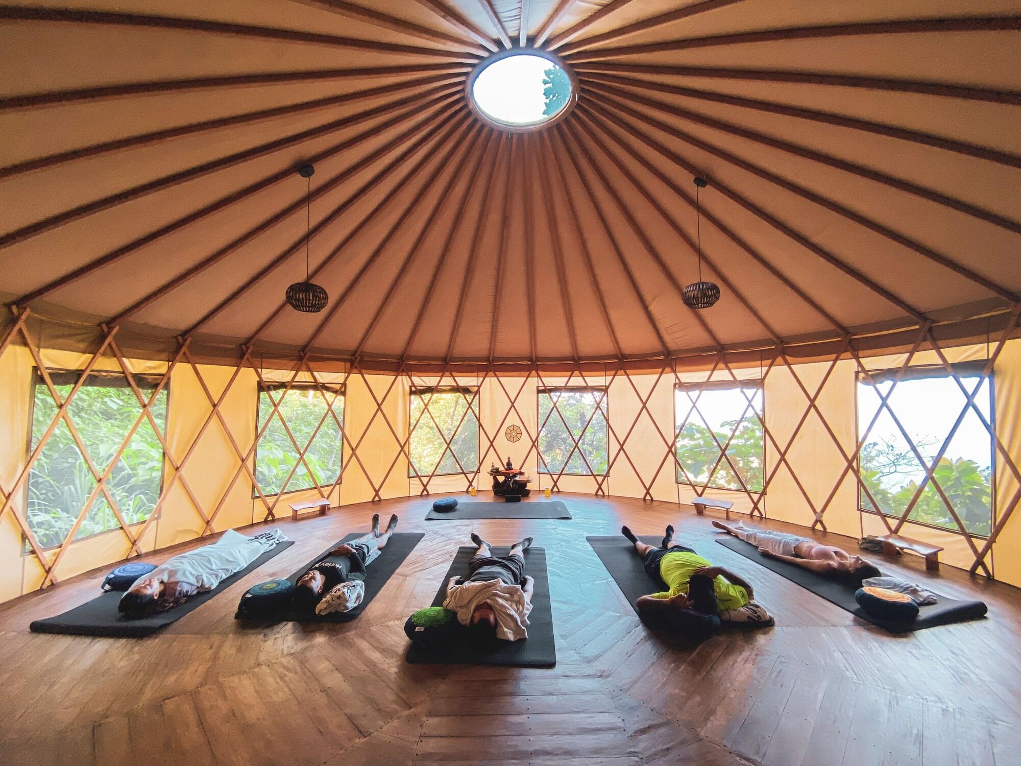 Gimnasio Trekker Glamping
