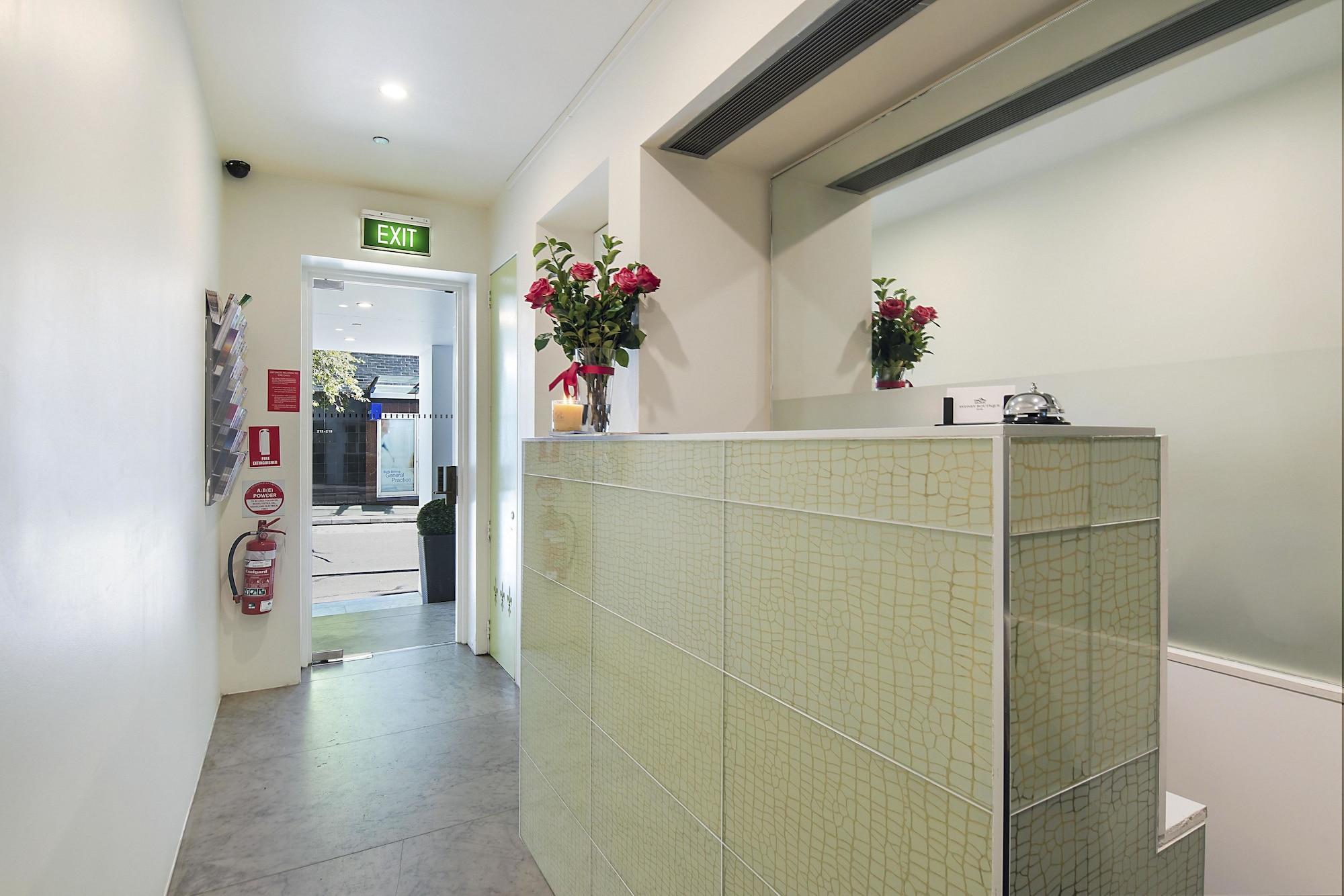 Vista Lobby Sydney Boutique Hotel