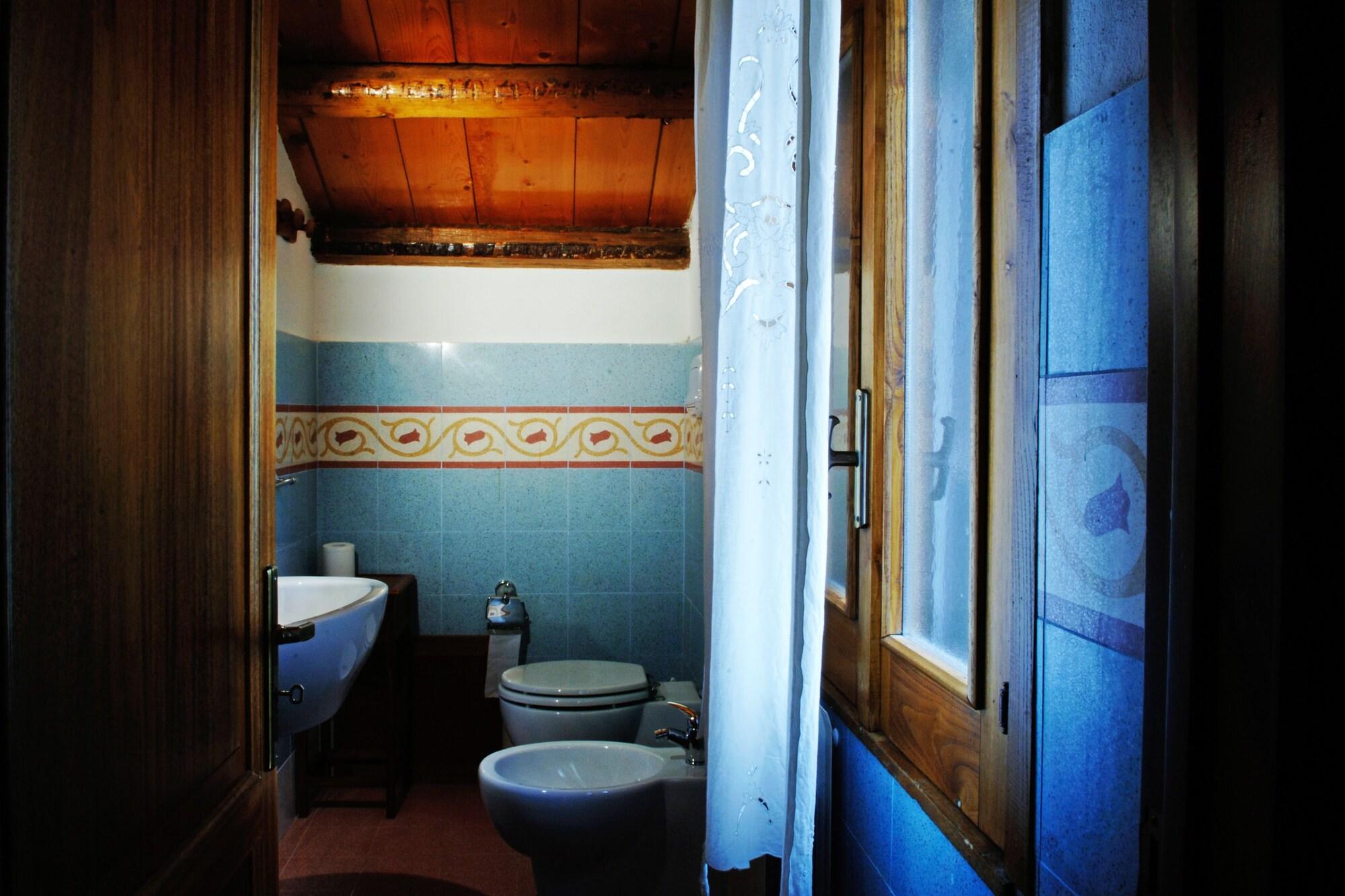 Equipamiento de Habitación La Casa sulla Collina d'Oro