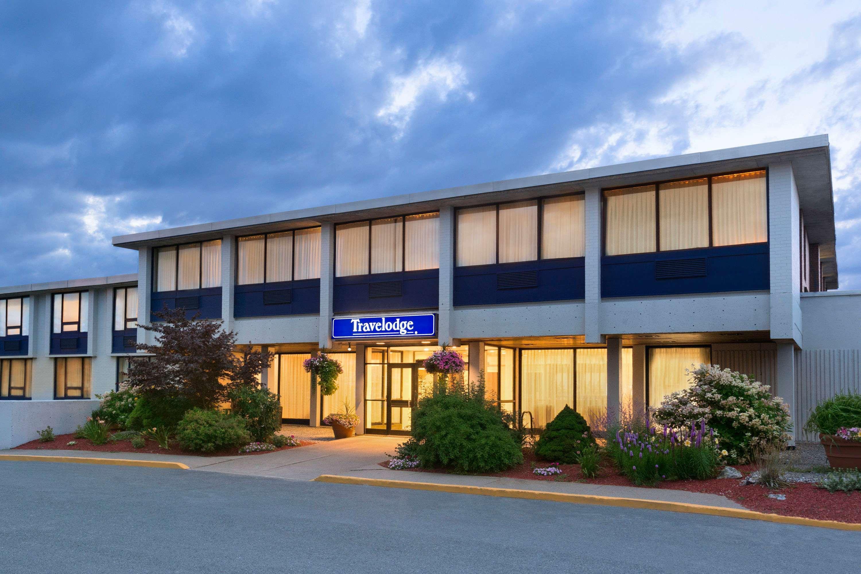 Vista Exterior Travelodge by Wyndham Sydney