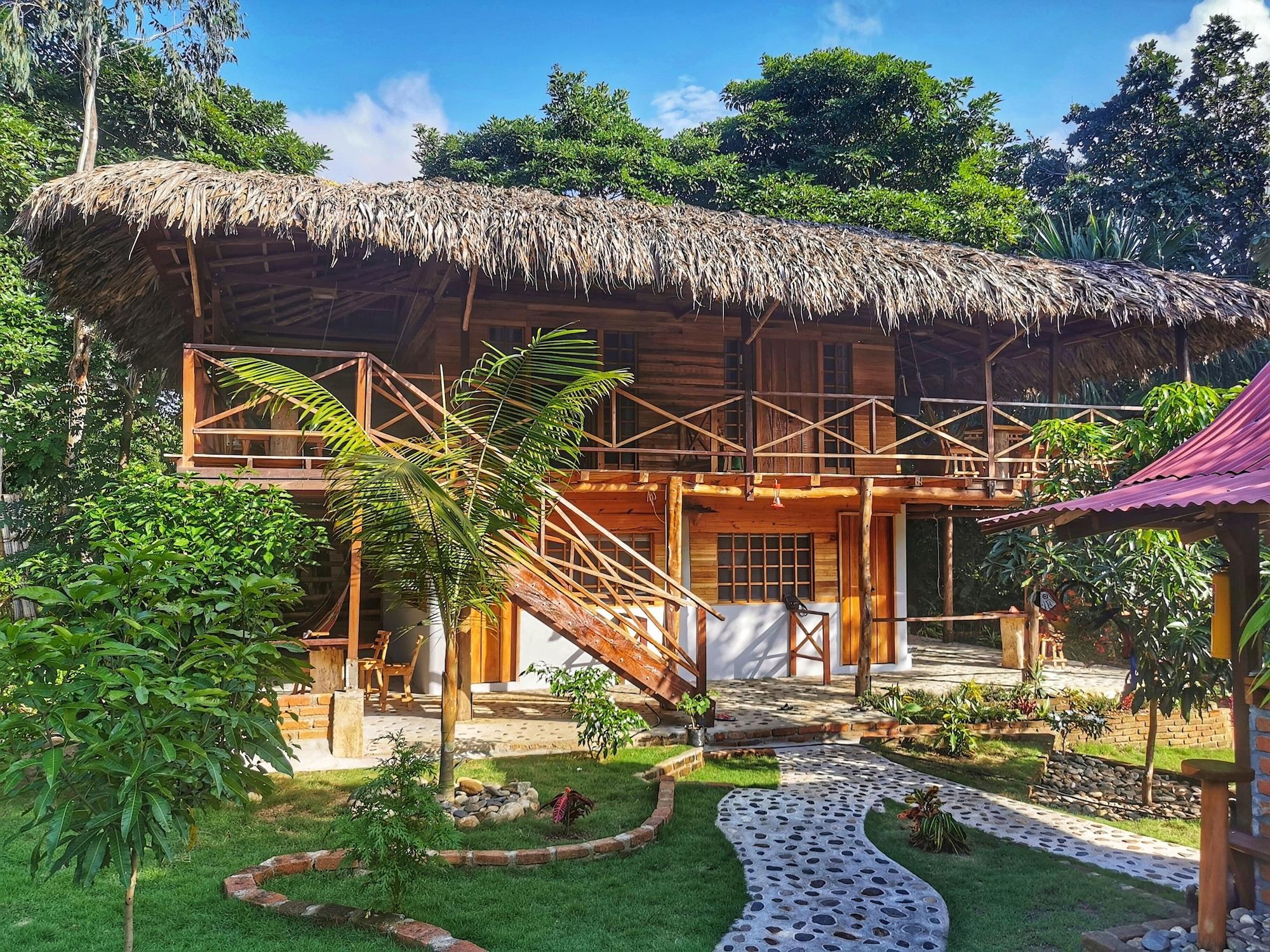 Varios La Finca Lorena Tayrona
