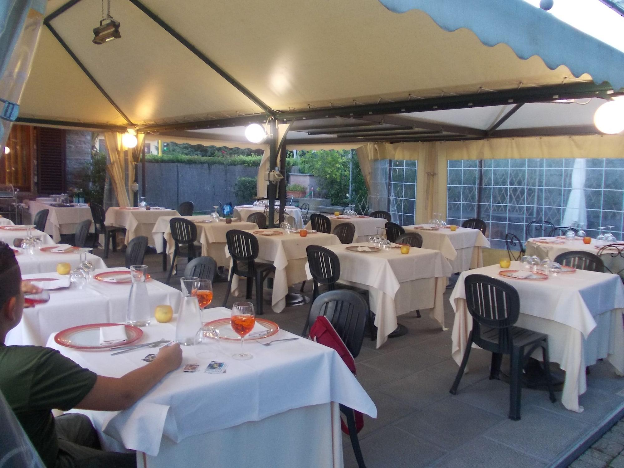 Restaurant Hotel Le Ville