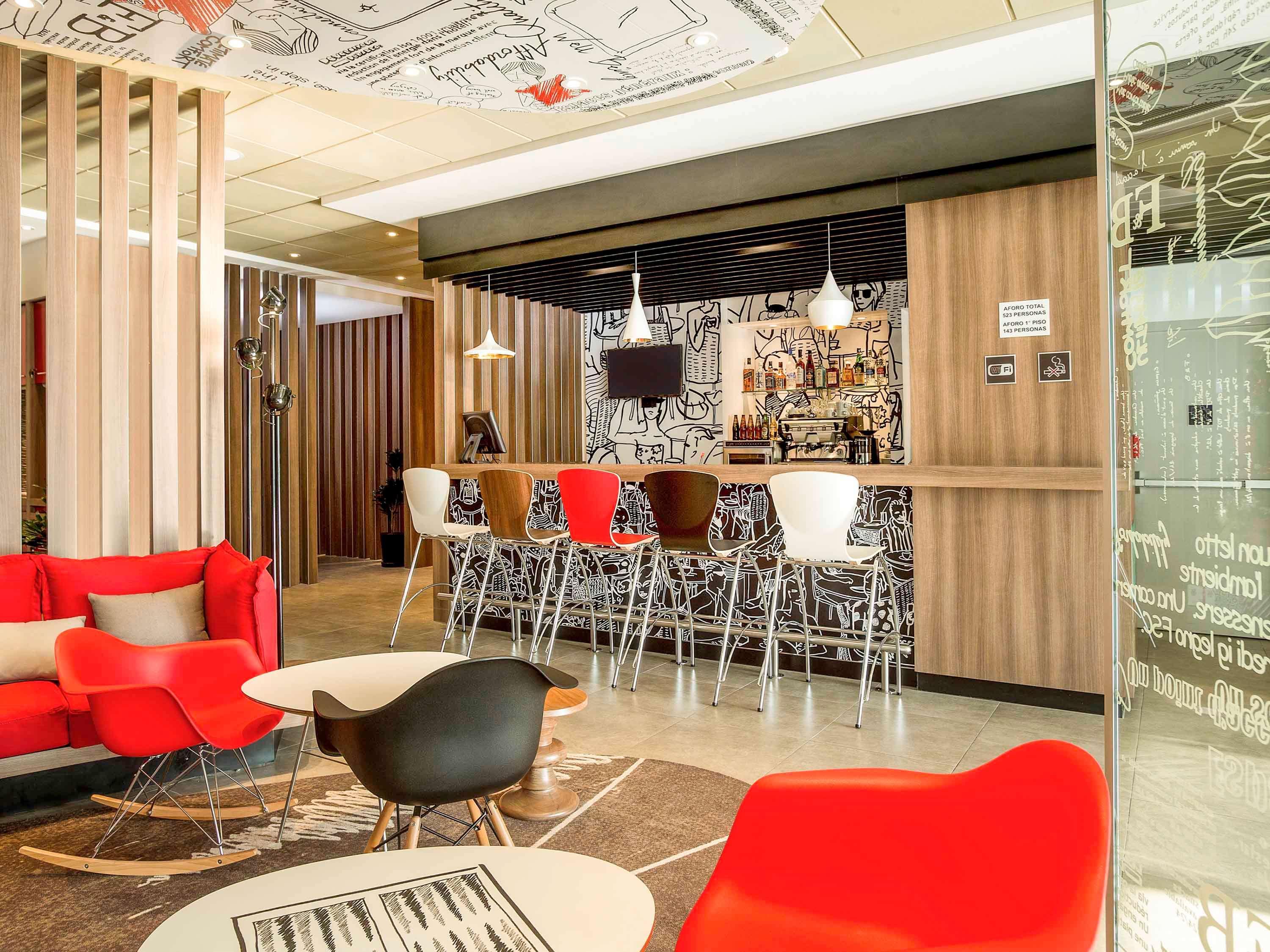 Bar/Salón ibis Lima Reducto Miraflores