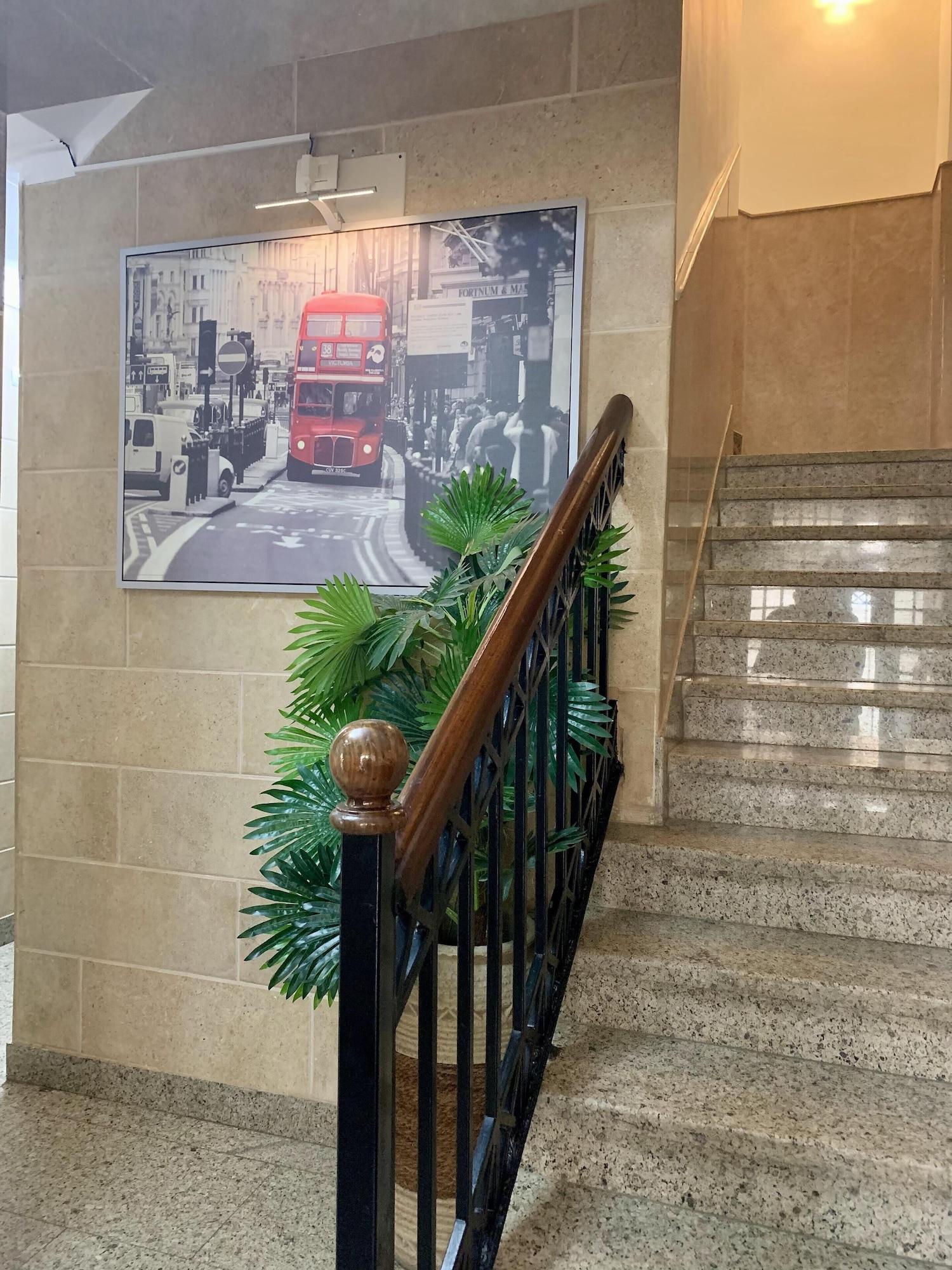 Vista Lobby Sakan 275