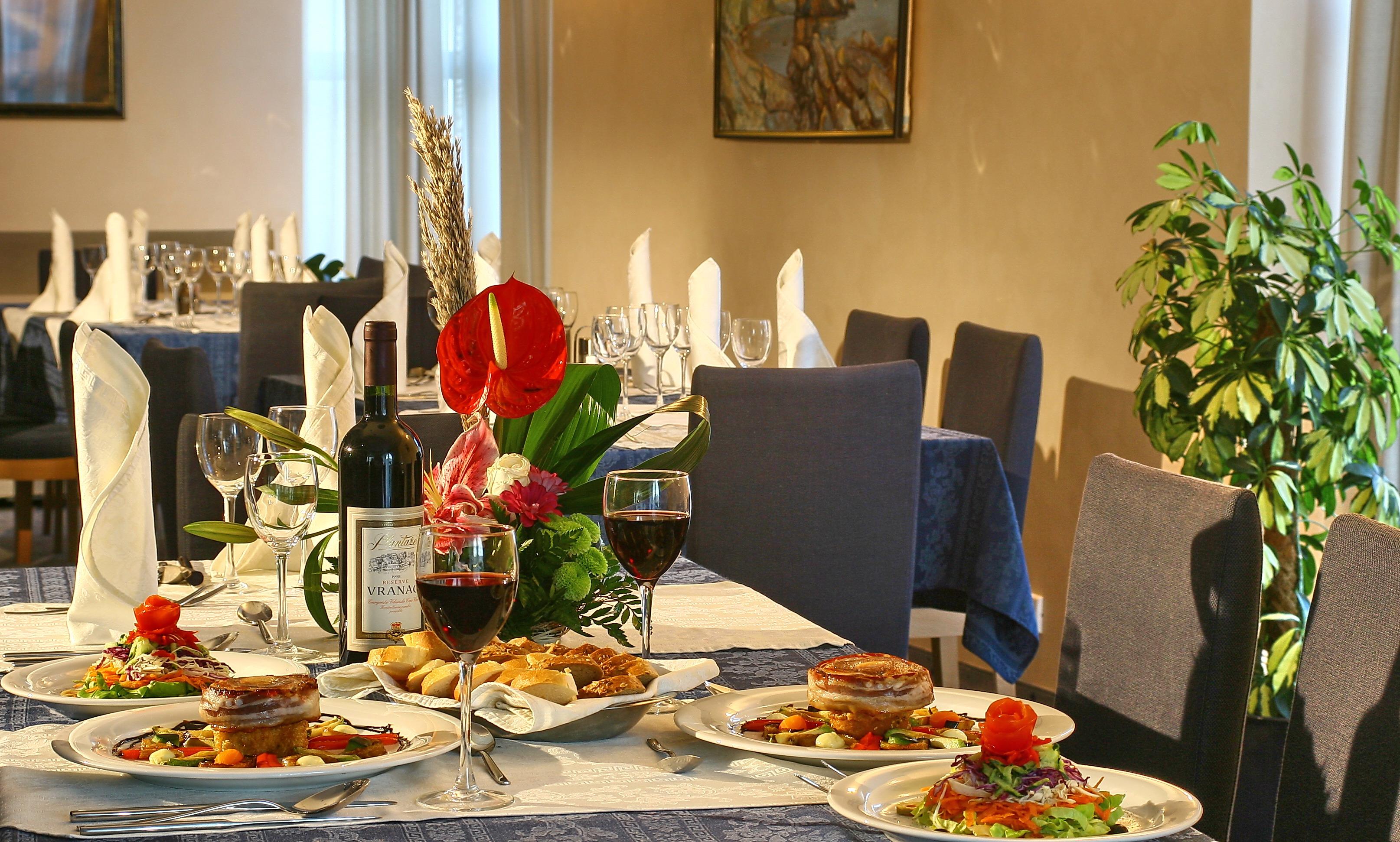 Restaurant Blue Star