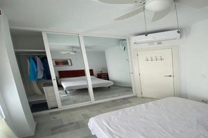 Alquiler Vacacional - Apartamento 2 Dormitorios Playa DE LA Costilla. Solarium - Barbacoa Privado