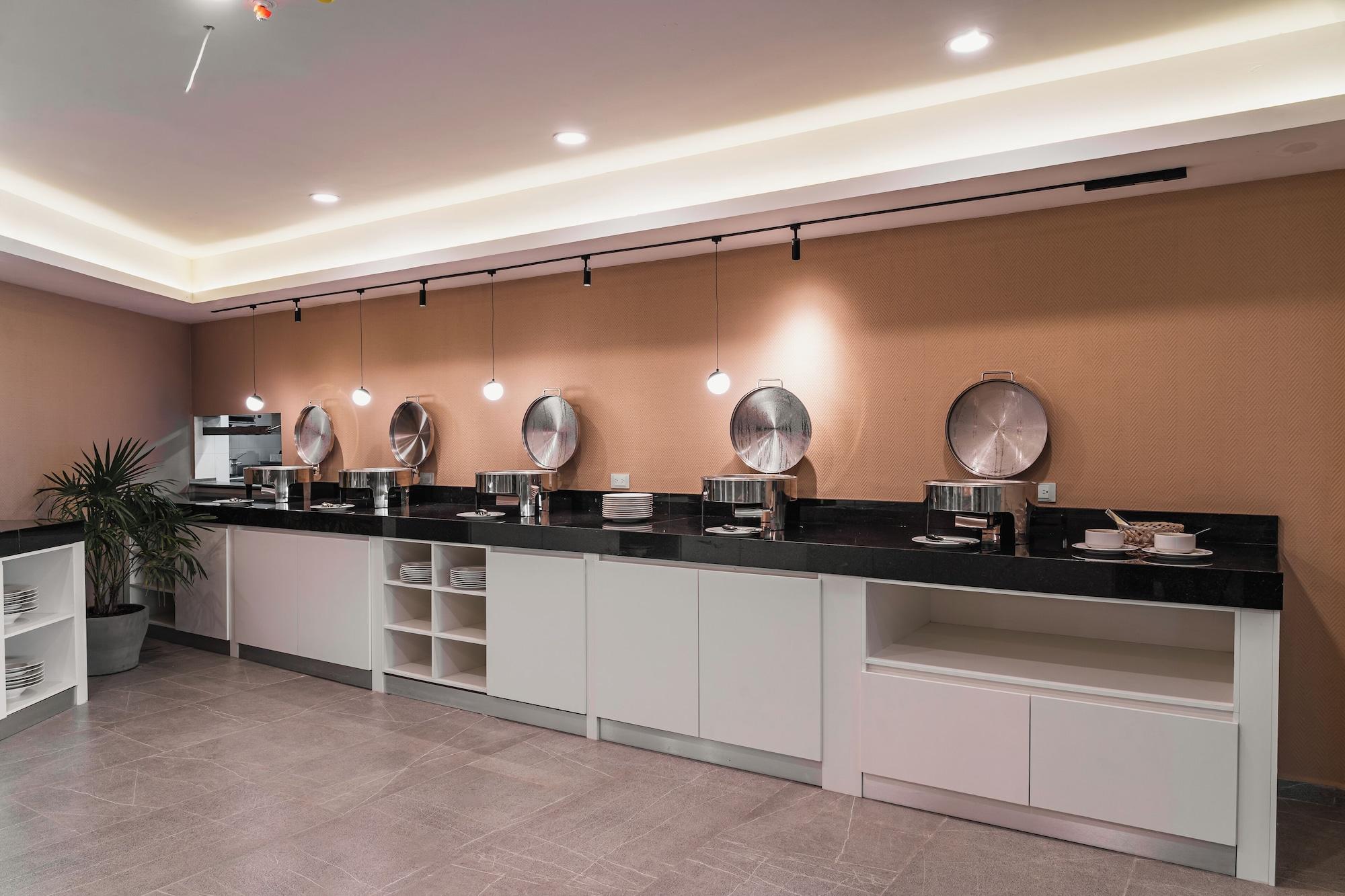 Restaurant Wyndham Garden Mazatlan Marina