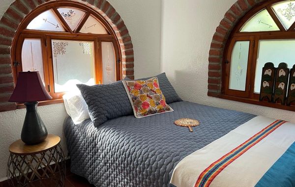 Casa Sunbreak is a beautiful, private hacienda, w/pool, in the center of town
