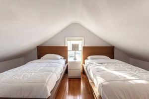 Alquiler Vacacional - Spacious 4BR / Arcade & Games / LuxCafe / 2 King Beds / 30min to NYC