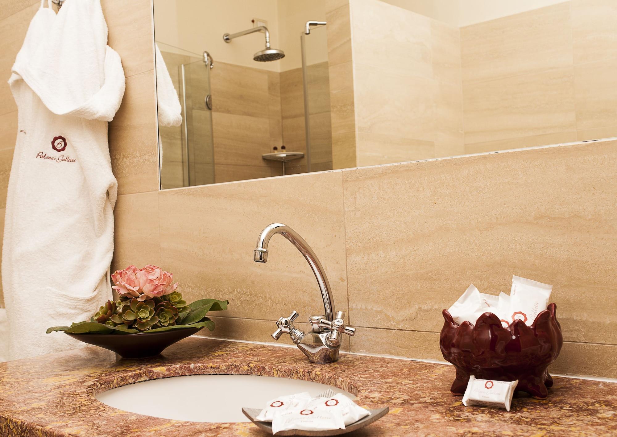 Equipamiento de Habitación Residenza D'Epoca Palazzo Galletti