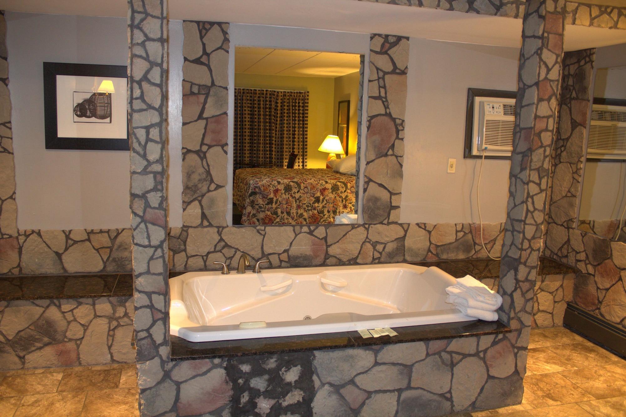 Spa American Inn & Suites