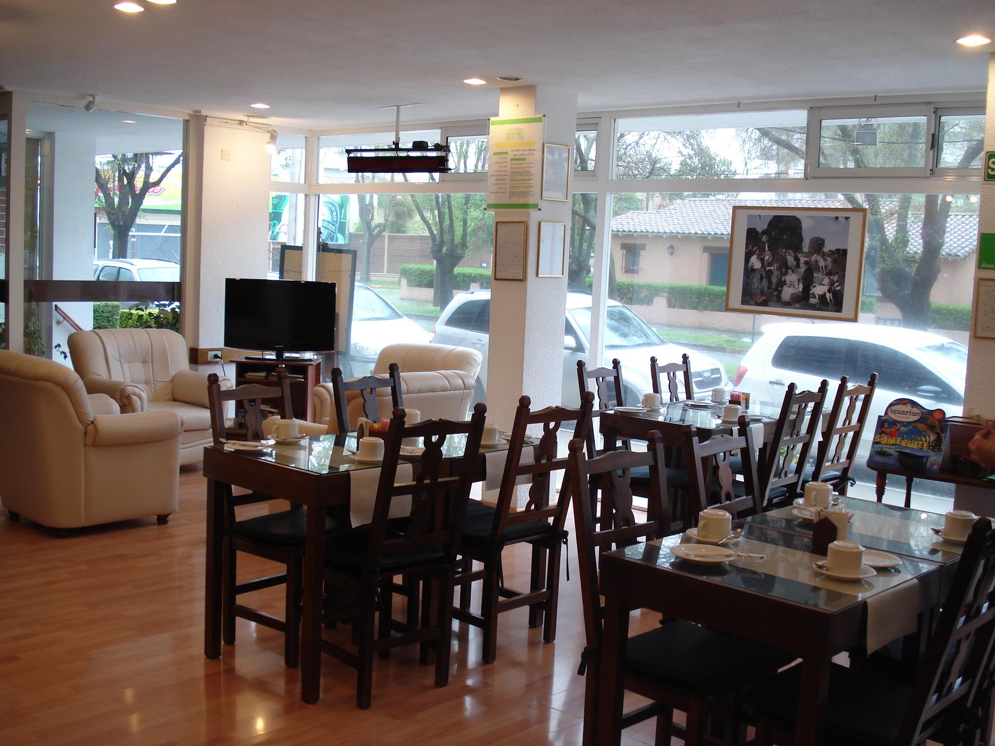 Bar/Salón Hotel Lugra Miramar