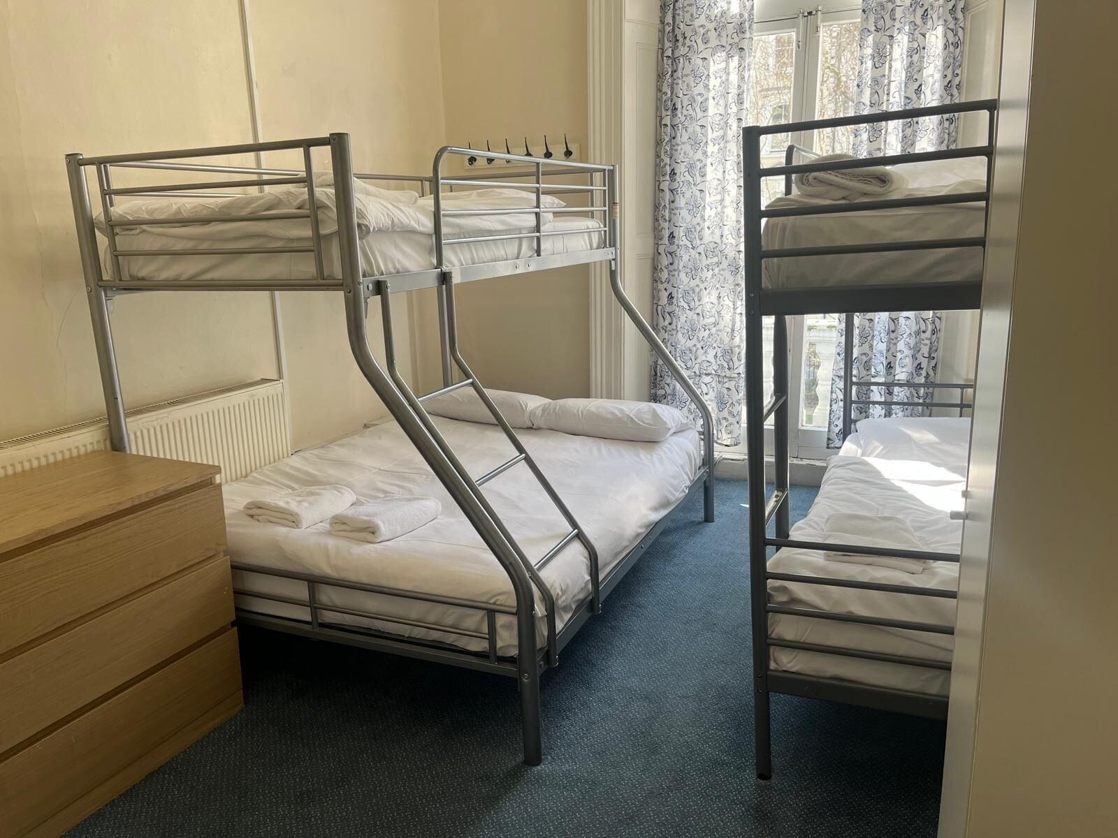 Varios Atlas Hostel