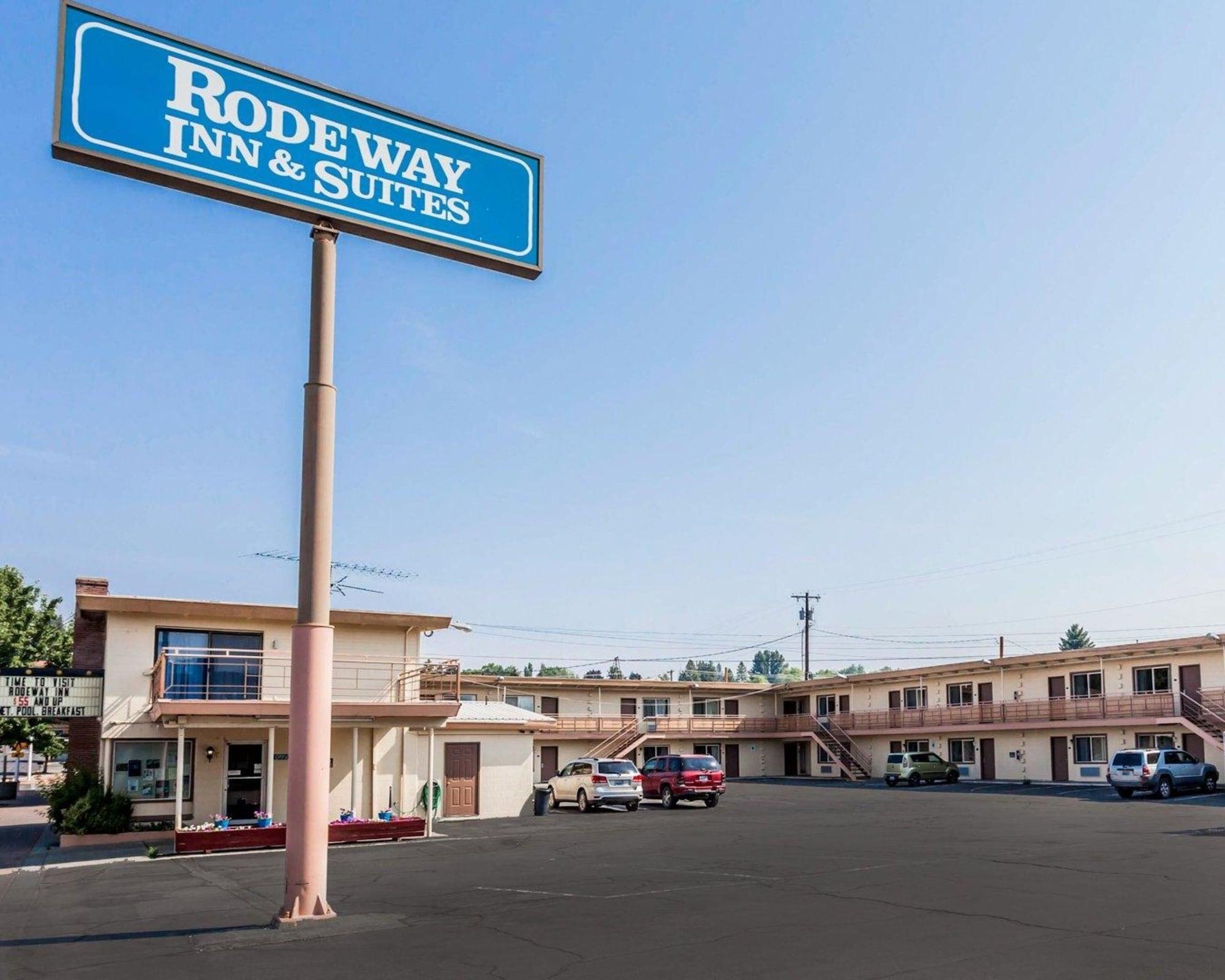 Varios Rodeway Inn & Suites Omak - Okanogan
