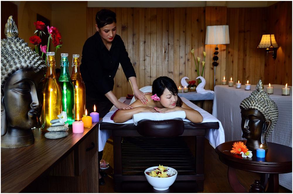 Spa Summit Chandertal Regency & Spa