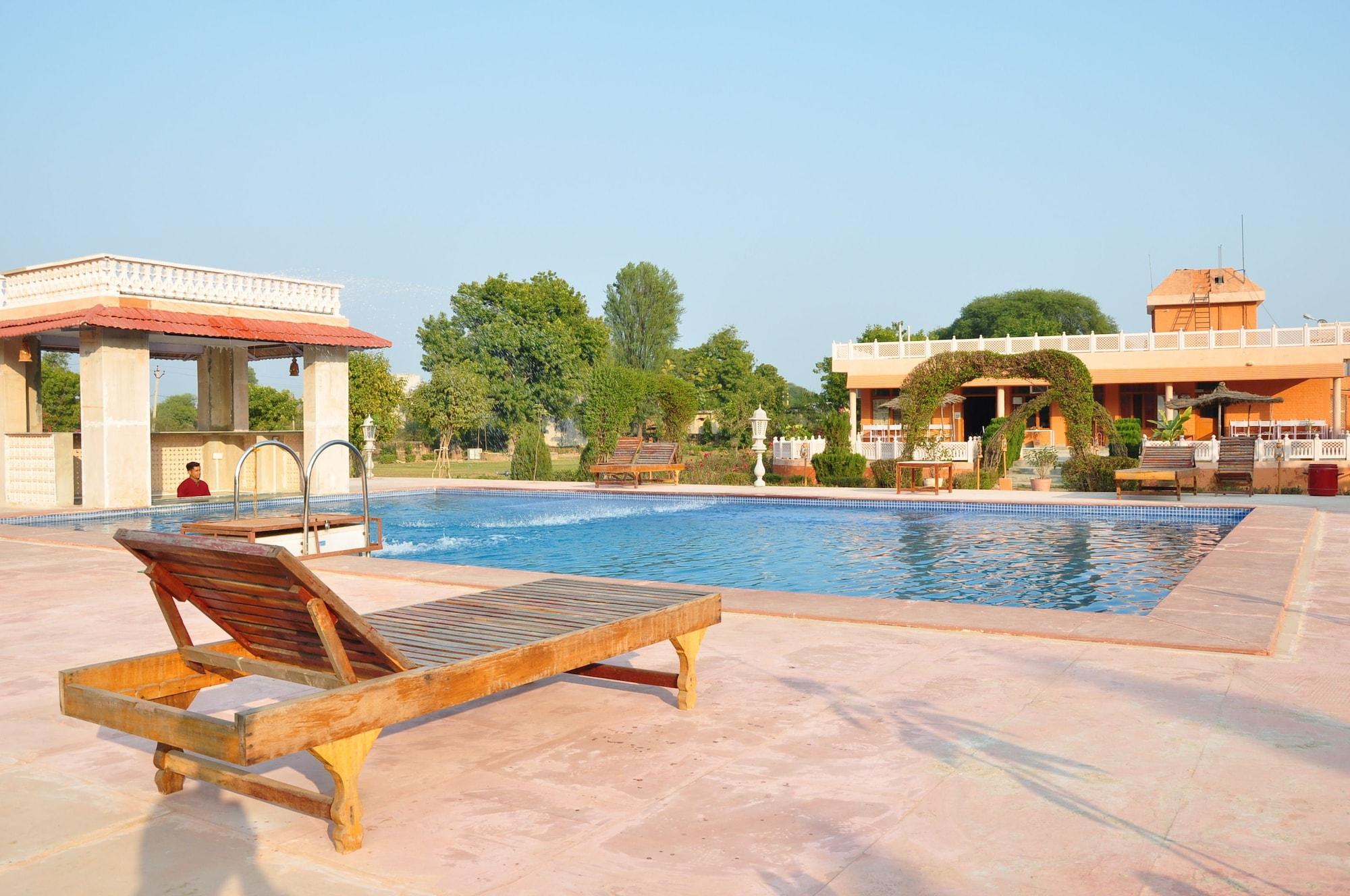 Gimnasio Sariska Tiger Camp Resort